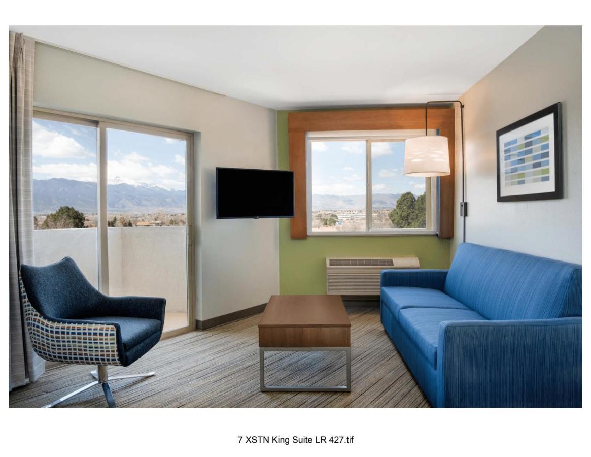 Holiday Inn Express & Suites Colorado Springs-Airport By Ihg Exteriér fotografie