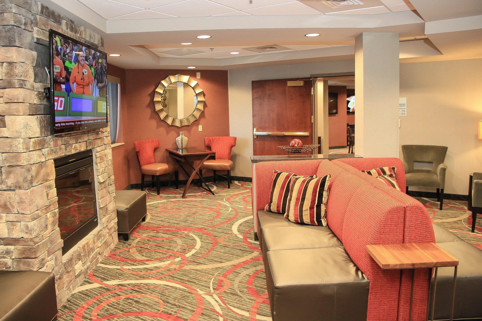 Holiday Inn Express & Suites Colorado Springs-Airport By Ihg Exteriér fotografie