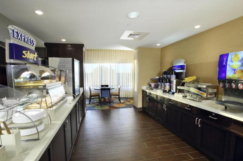Holiday Inn Express & Suites Colorado Springs-Airport By Ihg Exteriér fotografie